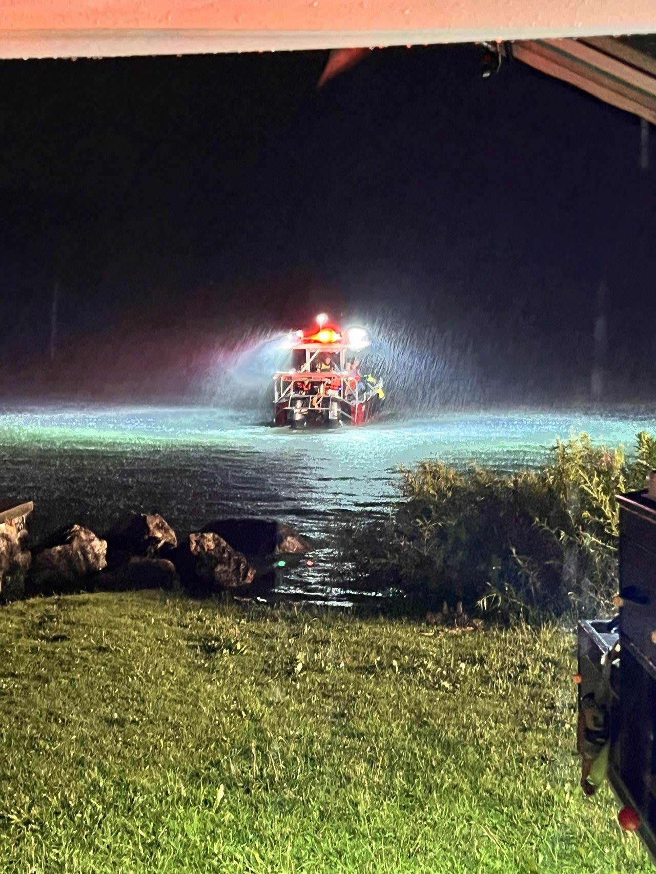 Crews search for 2 swimmers reported missing in Candlewood Lake