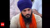 Jalandhar police arrest Khadoor Sahib MP Amritpal Singh’s brother Harpreet Singh, another with ‘ice’ | Chandigarh News - Times of India
