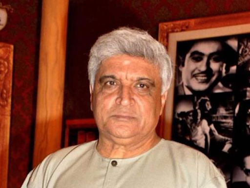 Screenwriter Javed Akhtar buys another property in Juhu worth Rs 7.76 crore