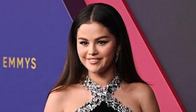 2024 Emmys: You Might Have Missed Selena Gomez and Benny Blanco's Sweet Audience Moment - E! Online