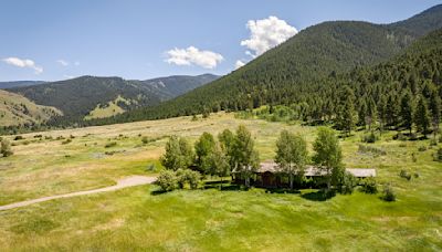 This $18 Million Wyoming Ranch Is Surrounded by an Elk Refuge and a National Park