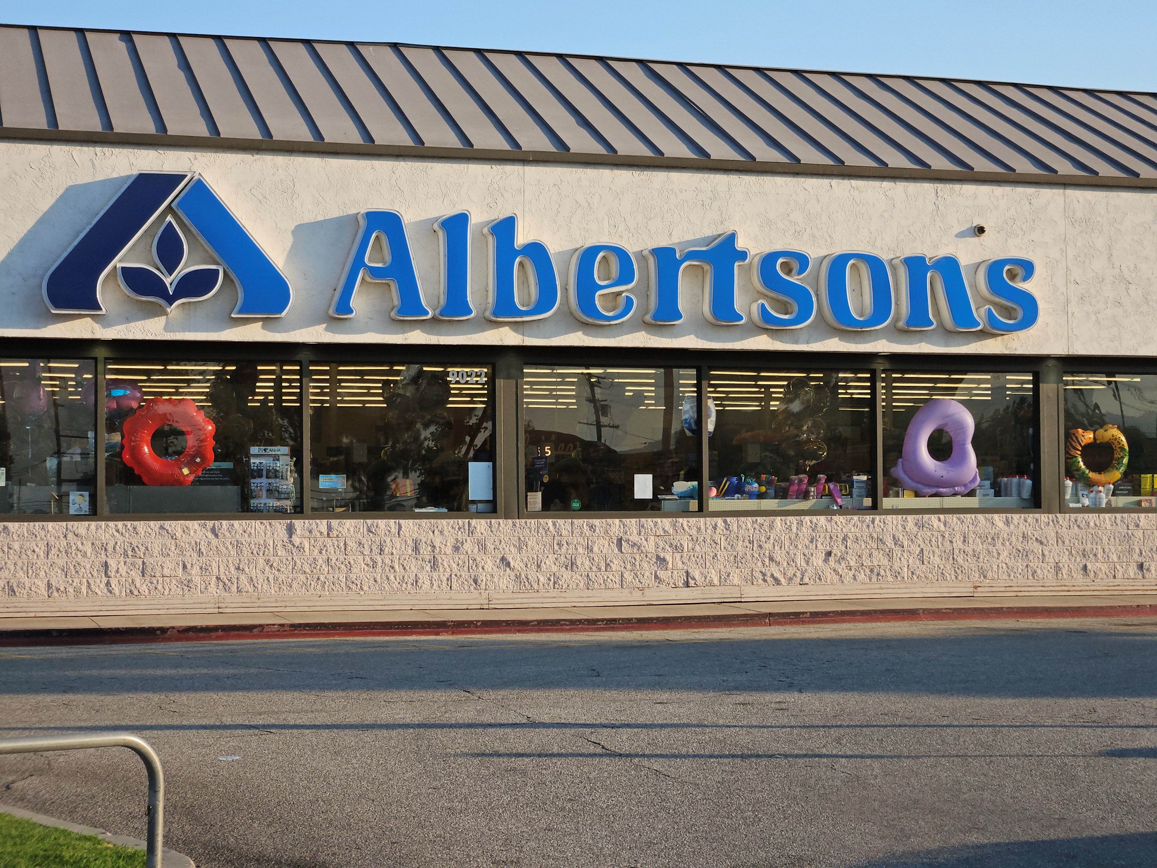 Albertsons, Kroger release list of stores to be sold in merger. See the full list