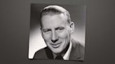 Robert MacNeil, Longtime PBS Anchor, Dies at 93