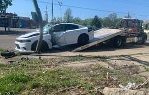 Hooning leads high-performance car to crash into RTA pole; 1 person injured