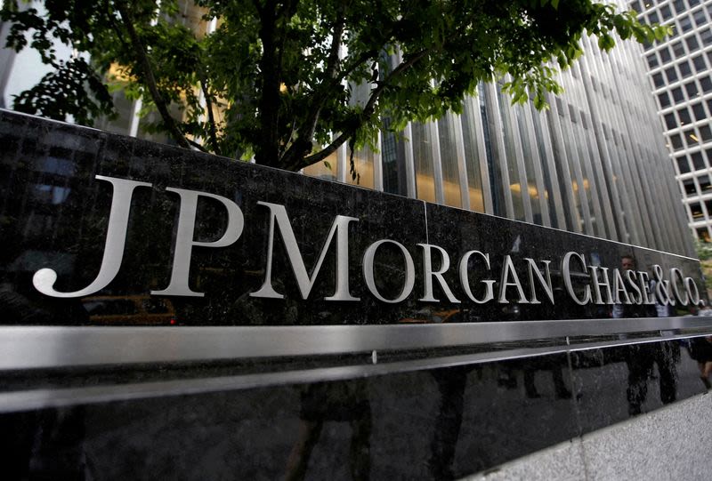 JPMorgan raises 2024 interest income forecast to $91 billion