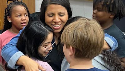 Aurora teacher named 2024 Illinois Teacher of the Year