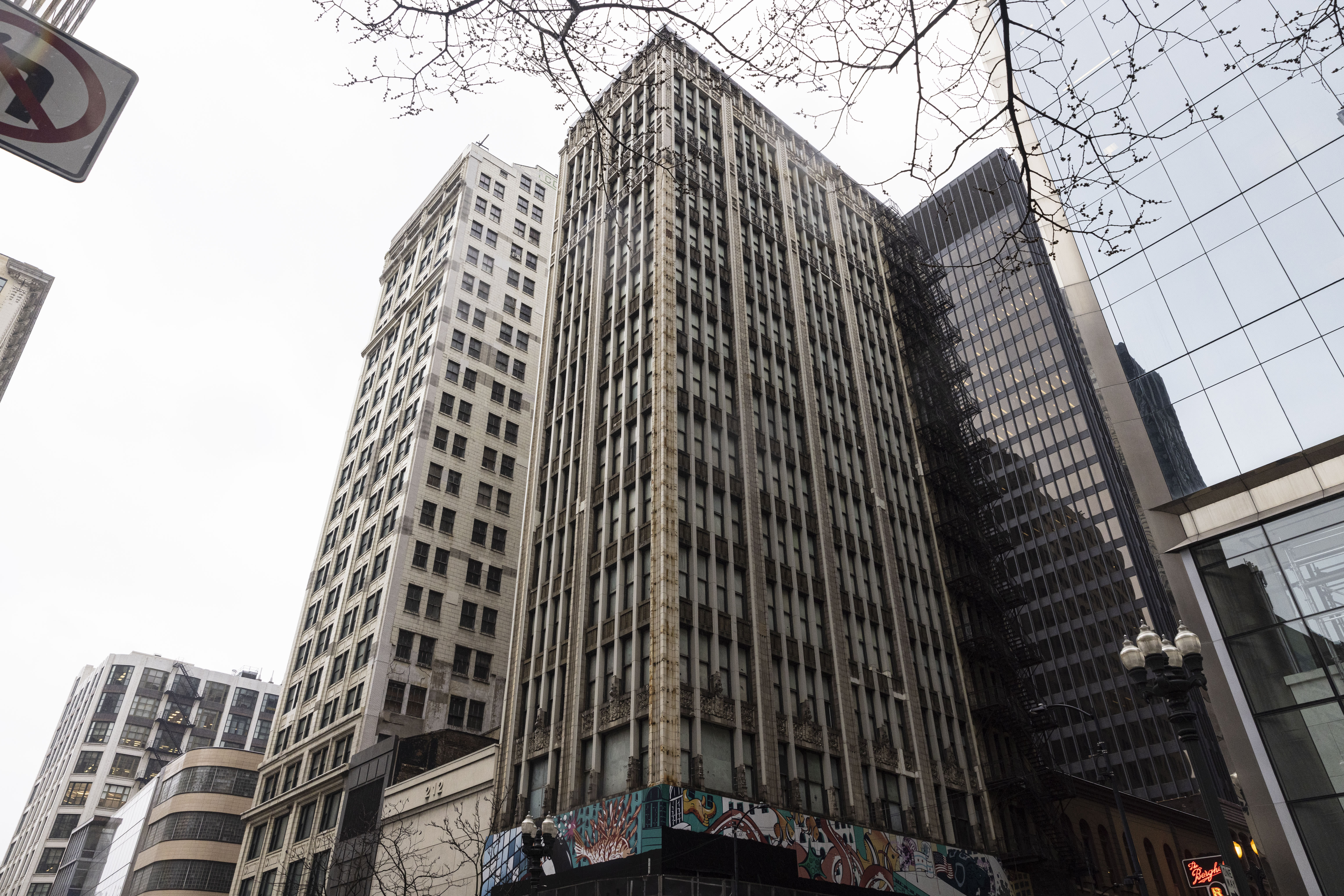 Century-old Loop skyscrapers to be preserved, federal agency decides