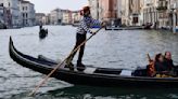 Una tasa y un sistema de vigilancia, los experimentos de Venecia ante el turismo de masas