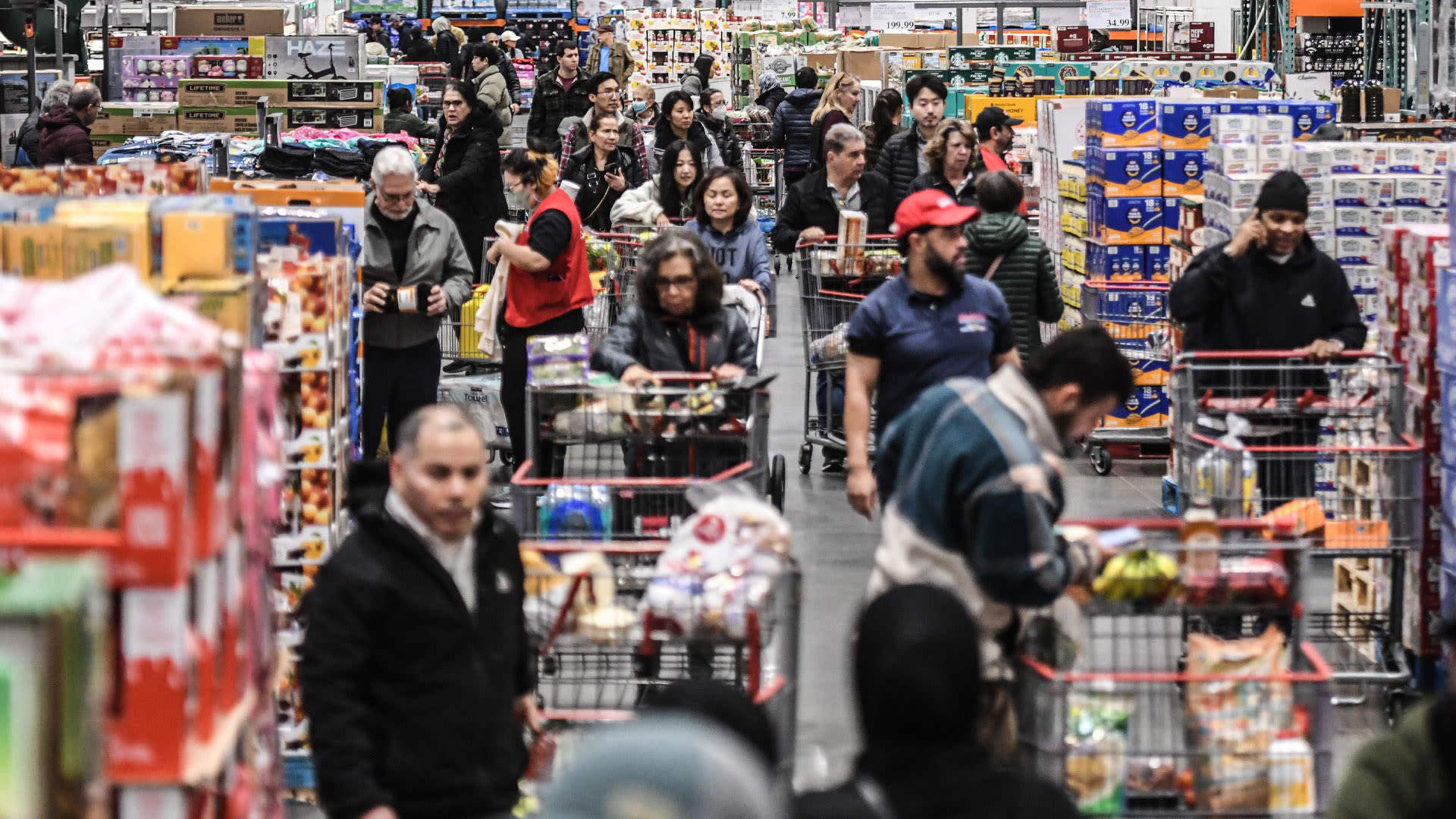 Just weeks until new Costco opens its doors - and new members can get up to $40