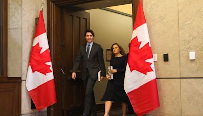 Canada's Trudeau expresses confidence in finance minister, damping reports of strain