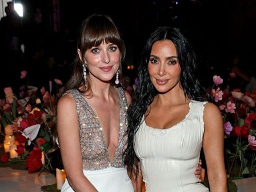 Kim Kardashian, Katy Perry, Salma Hayek, Julianne Moore y más famosas juntas: un escándalo