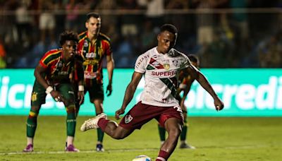 Jhon Arias marca en la victoria de Fluminense por la Copa de Brasil