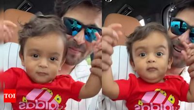 Shoaib Ibrahim makes little Ruhaan dance to Shah Rukh Khan’s song; says ‘I’ll make sure he likes his songs too’ | - Times of India