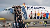 El poderoso mensaje sobre la diversidad que la selección de Alemania puso en su avión previo a Qatar 2022