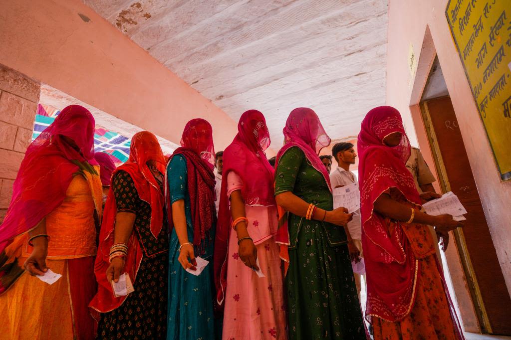 As India votes, misinformation surges on social media: “The whole country is paying the price”