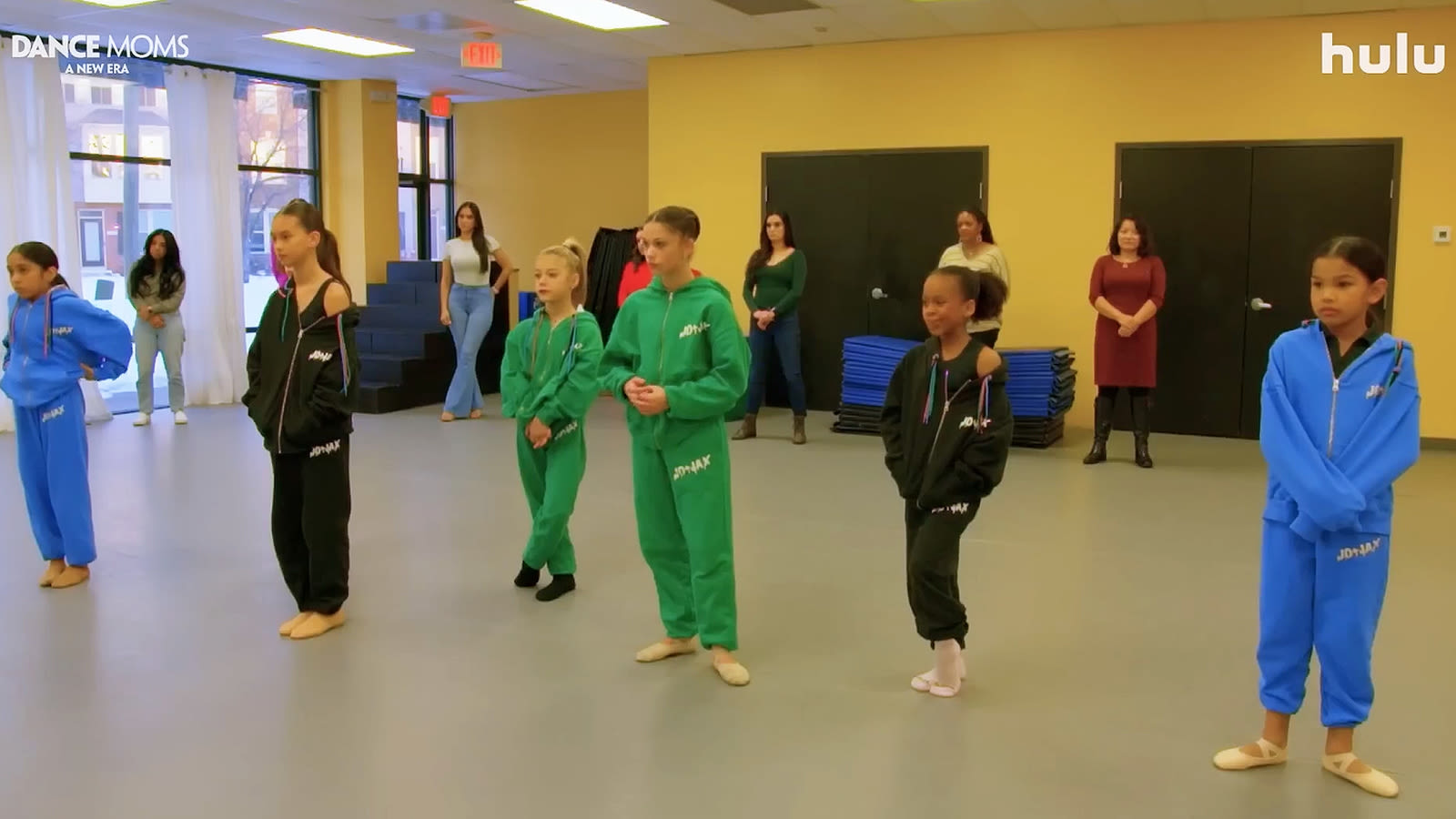 'Dance Moms: A New Era' shows the intense pressure young dancers face in newest trailer