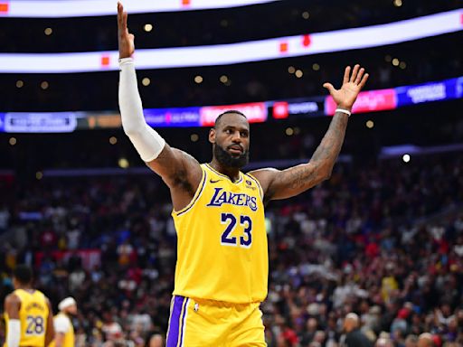 LeBron James signs below max deal to aid Lakers' cap – report