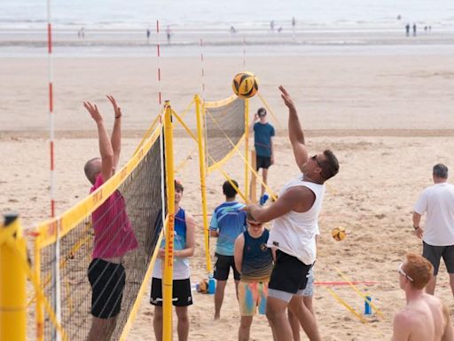 UK weather set for swift return of summer heat as temperatures soar to 27°C