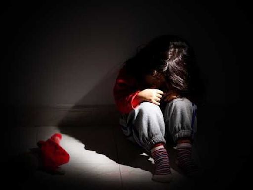 After assault, bid to abduct minor girl