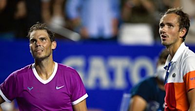 Medvedev se entrenó con Nadal en la previa de Roland Garros y le lanzó una fuerte advertencia a Zverev