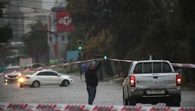 Un gran área ciclogenética y un poderoso río atmosférico: las razones tras las intensas lluvias que se esperan a partir del jueves - La Tercera