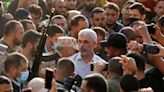 ¿Quién es Yahya Sinwar, el dirigente de Hamas que Israel calificó de "muerto andante"?