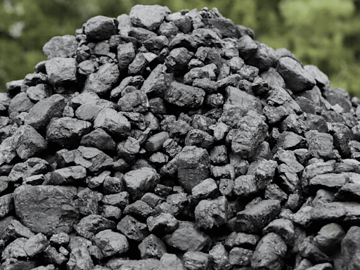 Price Swings Mean Coal May Replace Natural Gas in European Power Mix This Winter