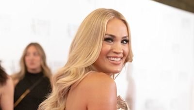 Carrie Underwood is glowing in stunning selfie as she shares new glimpse inside 400-acre Tennessee home