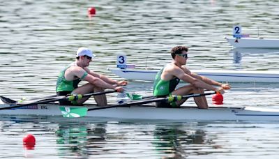 Olympics, Day 4 live updates: Philip Doyle and Daire Lynch cruise into double sculls final with commanding win