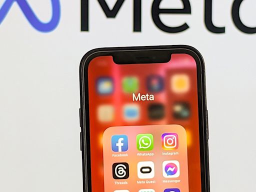 La CE acusa a Meta de obligar a los usuarios de Facebook e Instagram a pagar para que no usen sus datos personales
