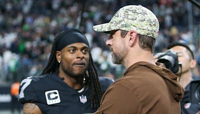 Aaron Rodgers turning heads with cryptic comment about Davante Adams
