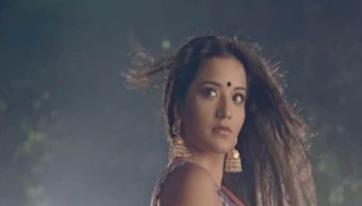 Monalisa Features As A Powerful Witch In Supernatural Show Shamshaan Champa, Watch Promo - News18