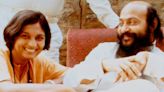 Wild Wild Country Streaming: Watch & Stream Online via Netflix