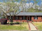1746 Beaumont Dr, Greenville NC 27858