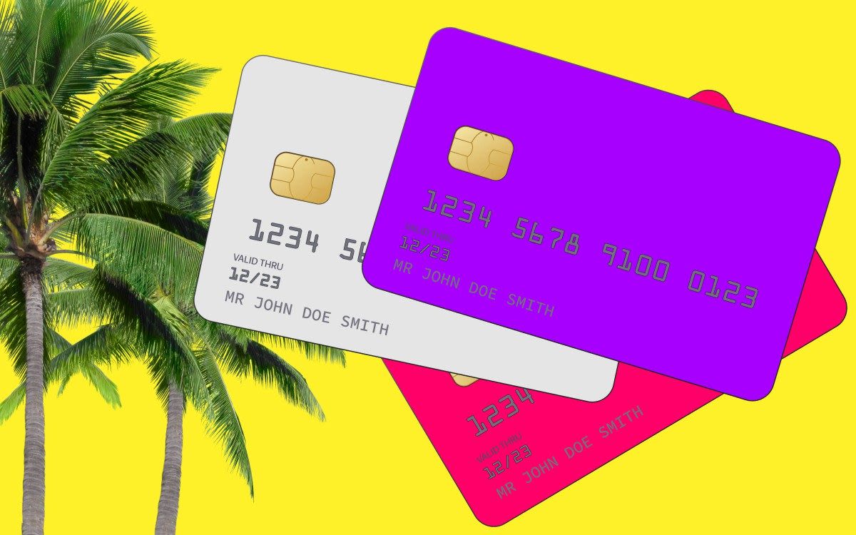 The best (free) bank cards to use on holiday