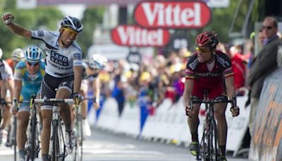 Today in Sports History: Cadel Evans wins the Tour de France