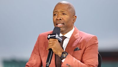 Kenny Smith Makes More Money In 1 Year Than He Earned In Career As An NBA Player