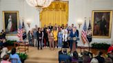 Biden recibe en la Casa Blanca a las campeonas de la WNBA