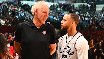 Kerr, Curry pay tribute to basketball icon Bill Walton, who died at 71