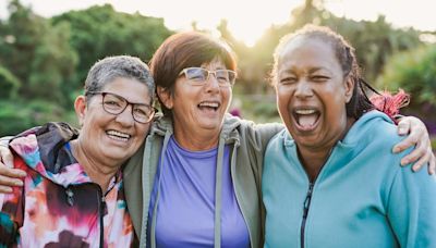 El deporte que practican las celebridades en todo el mundo y fomenta la salud mental y las conexiones sociales