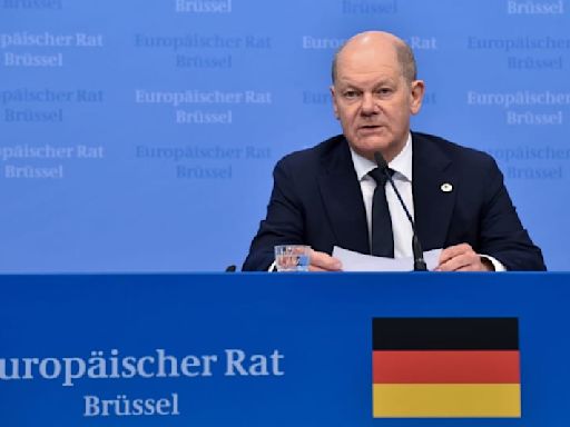 Germany will 'never accept' Russian spying, Scholz says after arrests