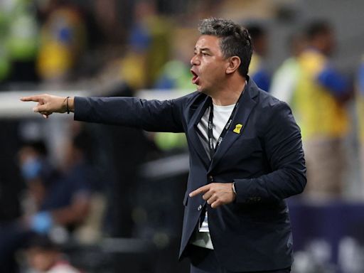 Al-Ittihad destituye al técnico argentino Gallardo