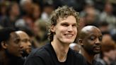 Jazz offered three first-round picks for ex-Bulls' Lauri Markkanen: Report