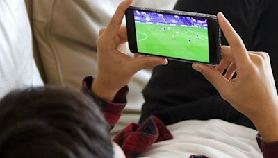 Cómo ver fútbol en vivo desde el celular: 'apps' que transmiten partidos en buena calidad