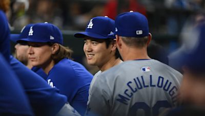 MLB》沒先發真的好愜意！ 大谷翔平板凳坐滿瓜子嗑滿嘴畫面引熱議