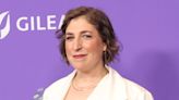 Mayim Bialik Slams Oscar Attendees for Not Wearing a Yellow Ribbon to Support Return of Israeli Hostages