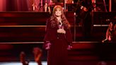 Wynonna Judd Shows Off Weight Loss While Hosting ‘Christmas at the Opry’ Special [Photos]