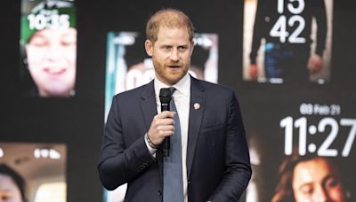 Prince Harry : Elizabeth II, son plus grand soutien ? Ce qu’elle aurait aimé dire à Charles III et à William