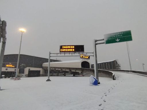 Paso Los Libertadores permanecerá cerrado debido a riesgo de avalanchas por acumulación de nieve - La Tercera