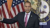 ‘Totally Out Of Control’: Hakeem Jeffries Demands Alito Recuse Himself From Jan. 6 Cases